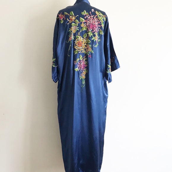 Daffodil Other - VTG NWT Long Blue Green Kimono Embroidered Robe L